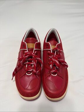 Louis Vuitton Sneakers - Size 39.5
